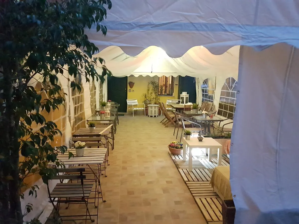 XX Miglia Rooms & Apartments Catania 2*,